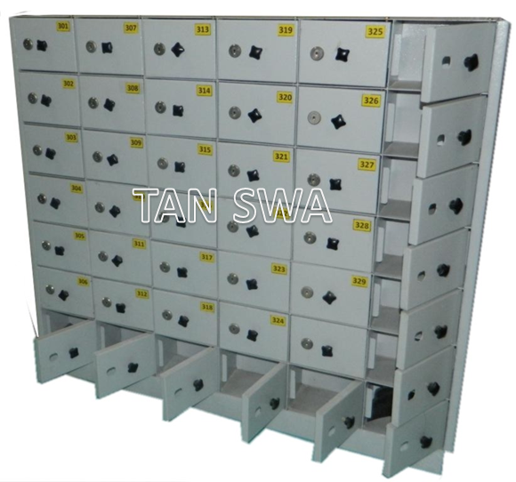 Mobile Storage Lockers